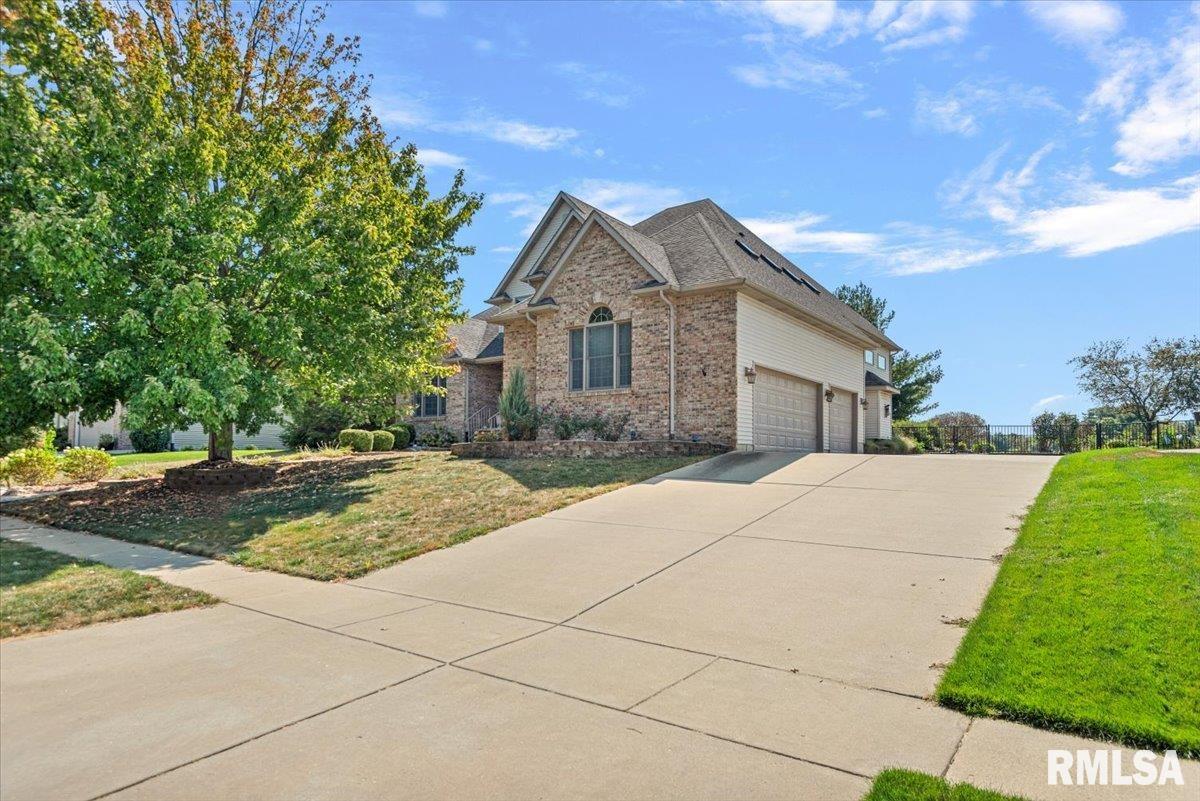 2508 Muirfield Road Springfield, IL 62711 - Photo 3 of 93