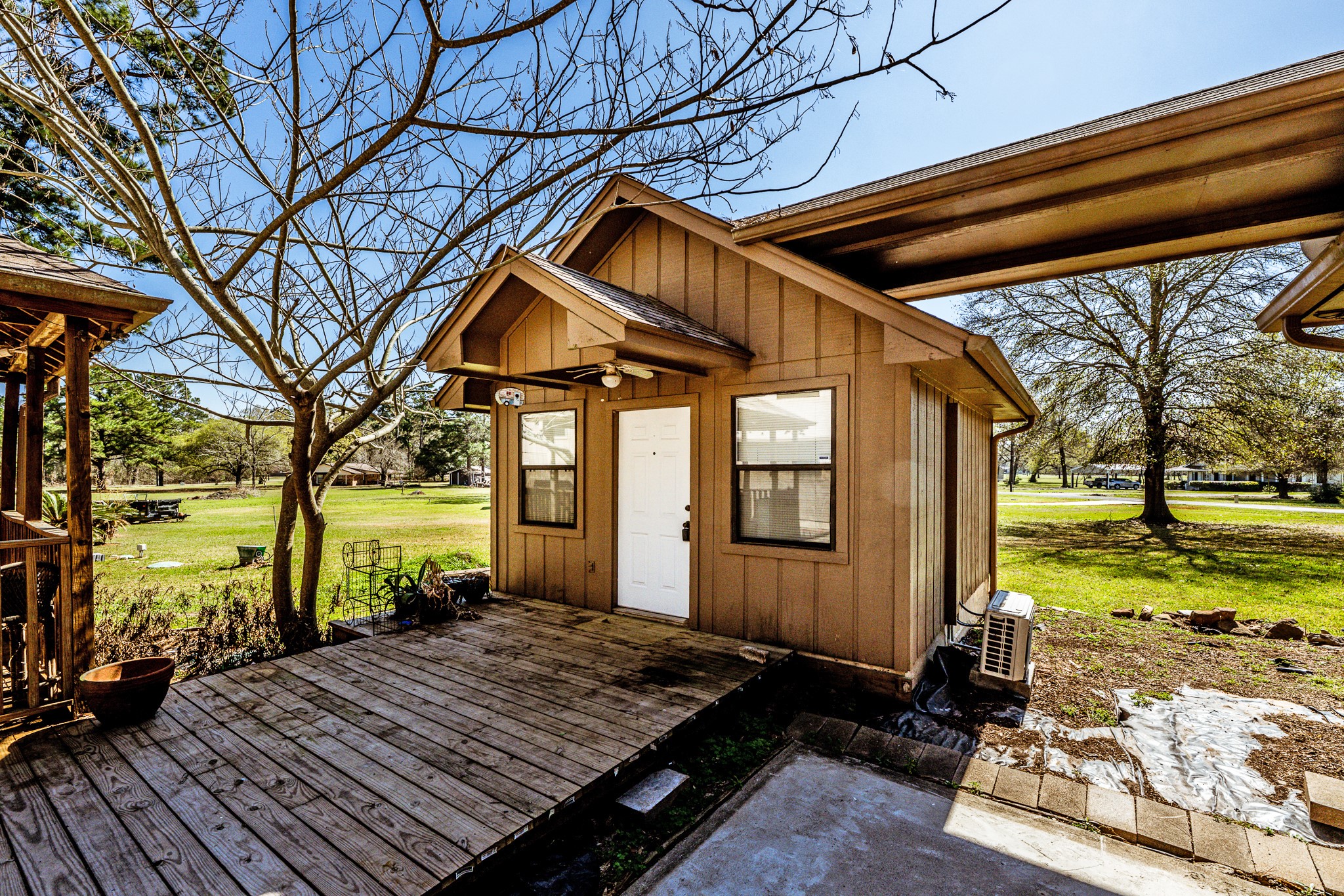 191 Timber Bay Drive Trinity, TX 75862 - Photo 4 of 48 Guest House.