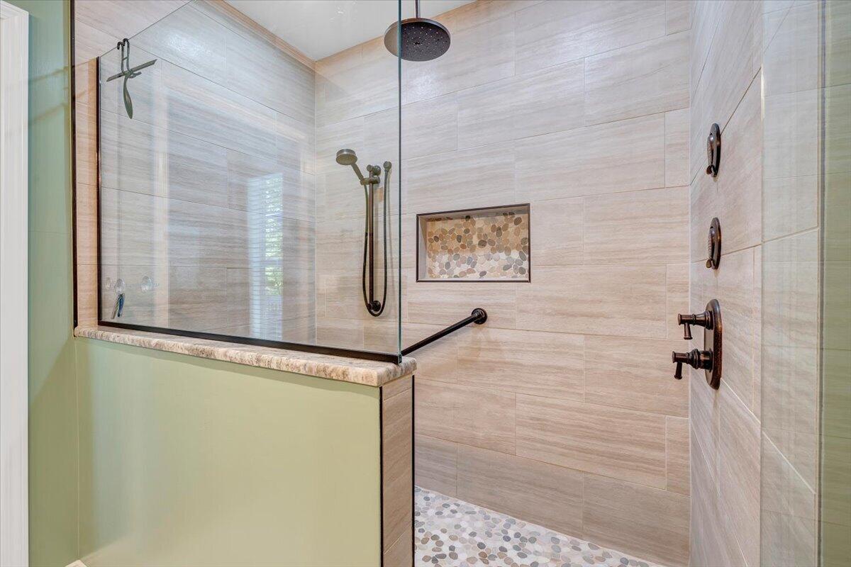 59 Camp Road Moneta, VA 24121 - Photo 19 of 46 Shower w Rainhead