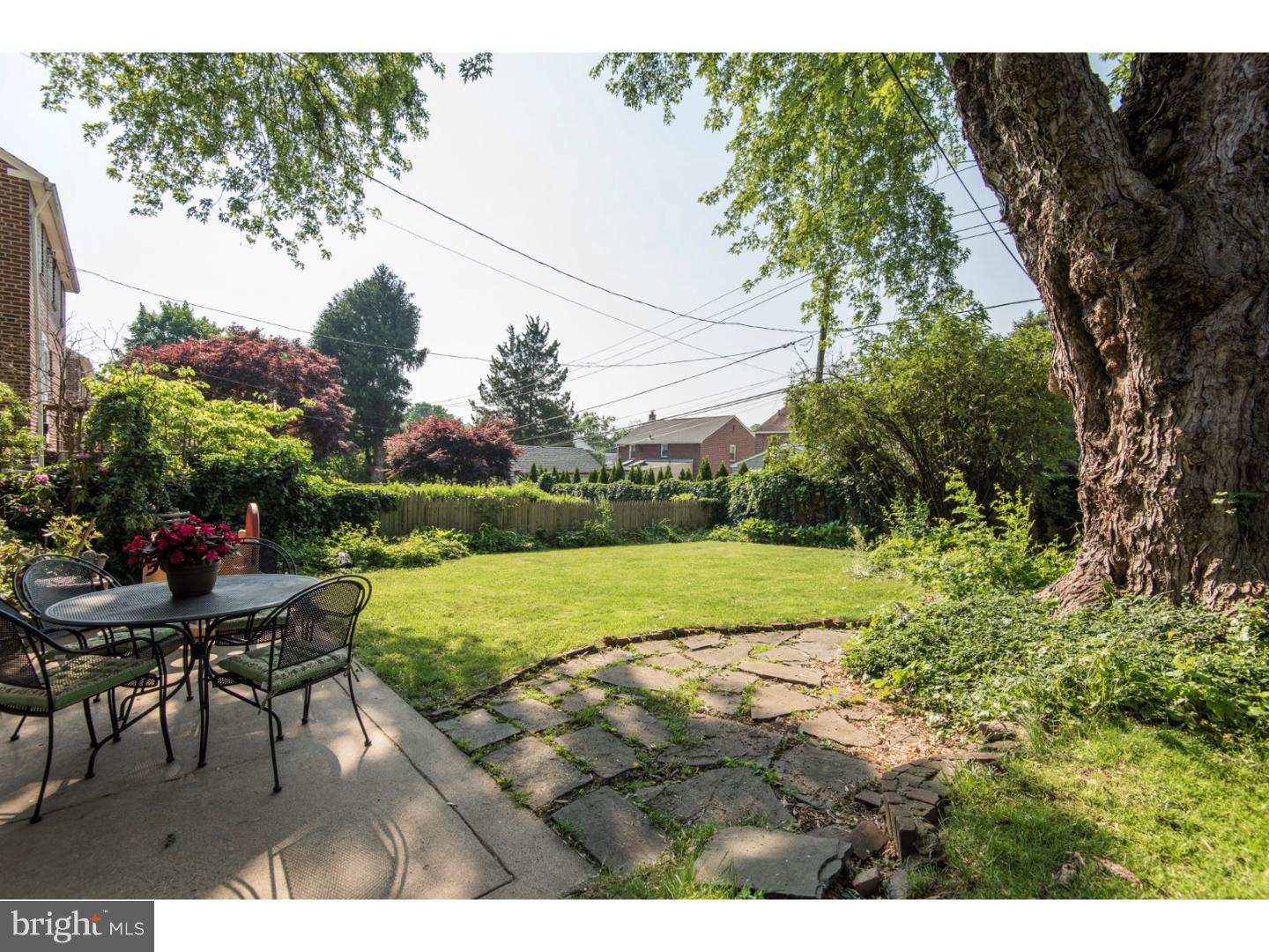124 Signal Road Drexel Hill, PA 19026 - Photo 23 of 24 Patio