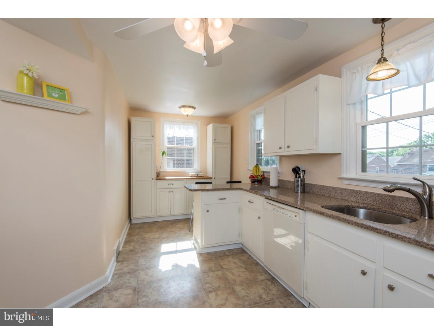 124 Signal Road Drexel Hill, PA 19026 - Photo 10 of 24 Kitchen