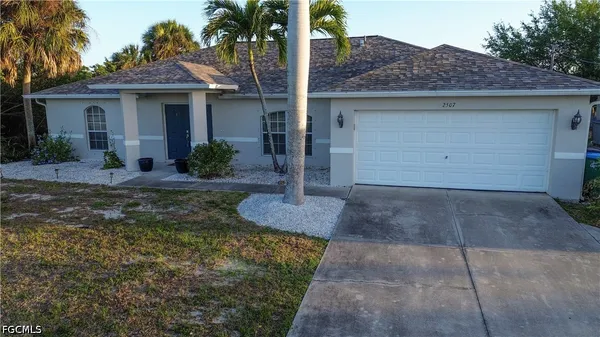 $2,600 | 2507 Embers Parkway West, Cape Coral, FL 33993
