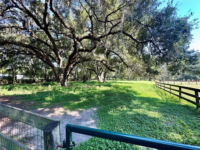 $550,000 | 5625 Northwest 193 Lane, Citra, FL 32113