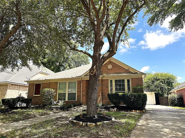 $2,250 | 12727 Cooper Breaks Drive, Humble, TX 77346