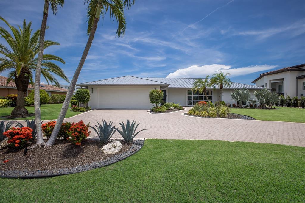 510 Putter Lane Longboat Key, FL 34228 - Photo 28 of 74 Gallery Image 28