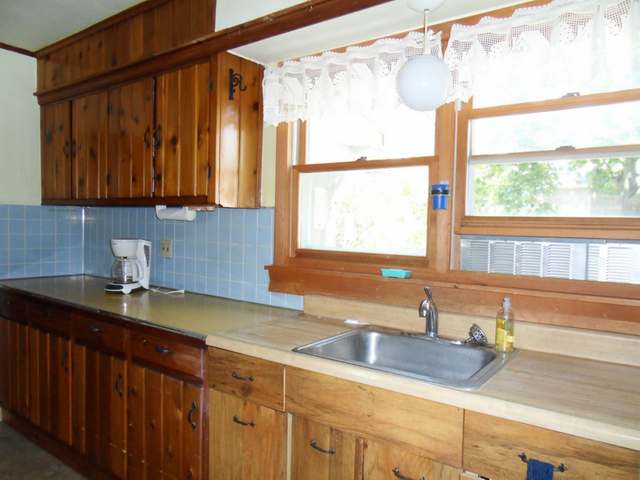 710 Wabash Street Rhinelander, WI 54501 - Photo 2 of 12 Gallery Image 2