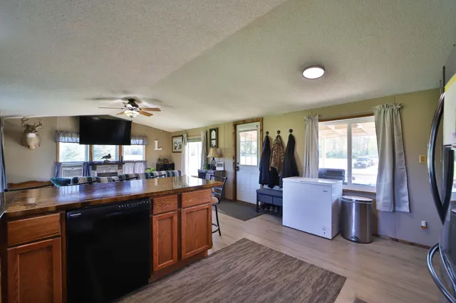 $144,900 | 47597 Great River Road, Palisade, MN 56469