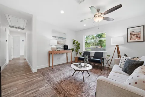 $525,000 | 1317 Corona Drive, Austin, TX 78723
