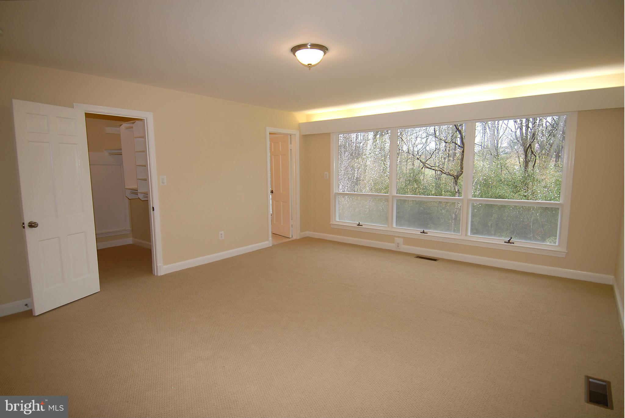 17919 Pond Road Ashton, MD 20861 - Photo 15 of 30 Bedroom (Master)