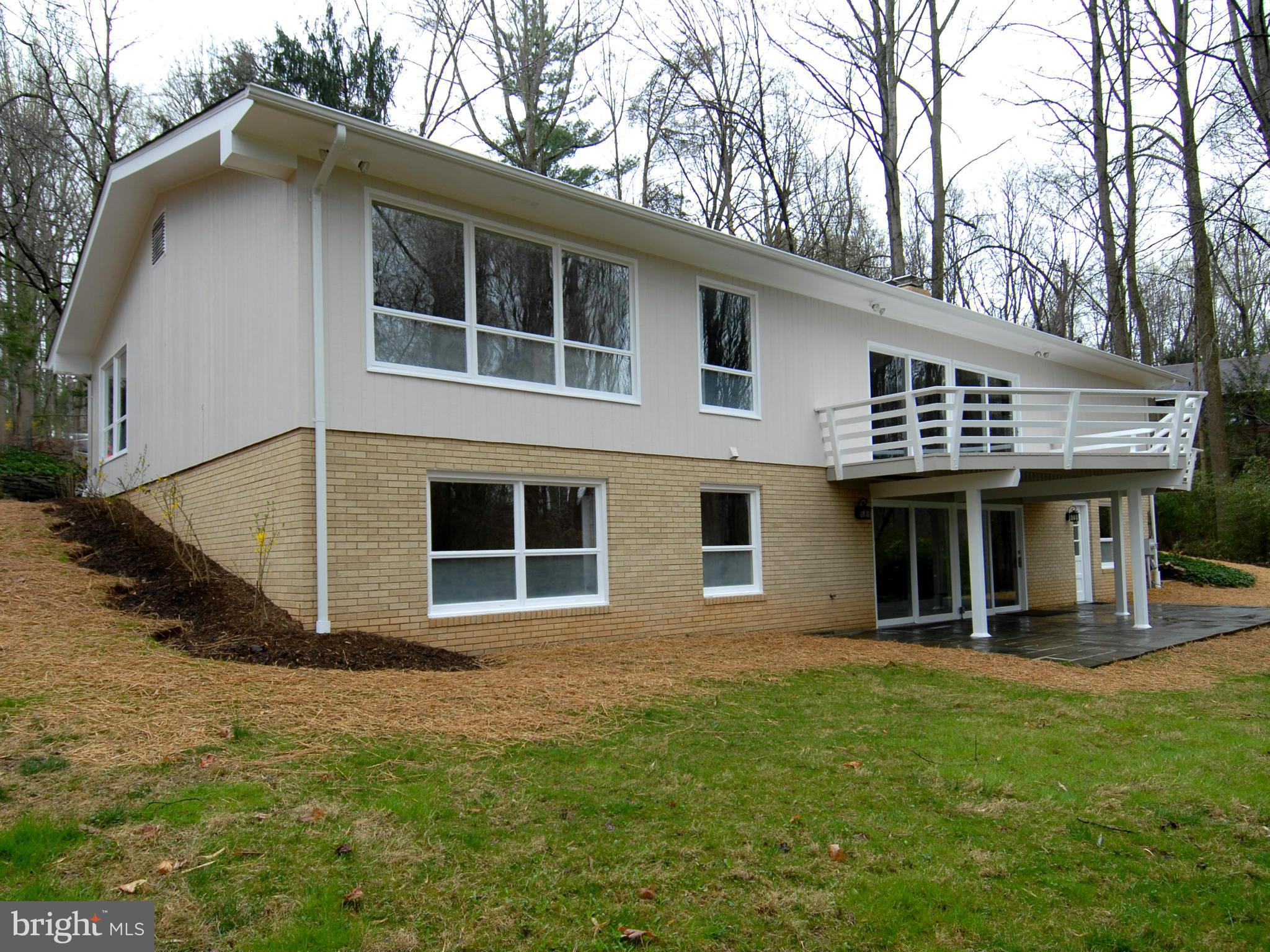 17919 Pond Road Ashton, MD 20861 - Photo 29 of 30 Exterior (Rear)