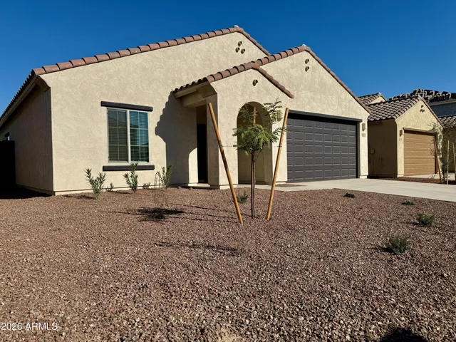 $1,895 | 25272 West Chanute Pass, Buckeye, AZ 85326