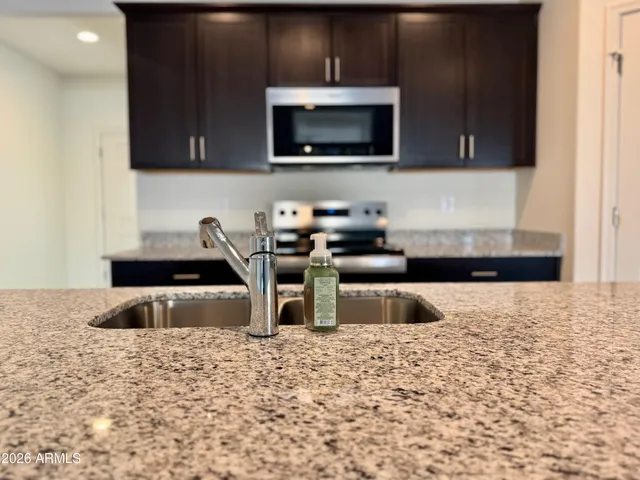 $1,895 | 25272 West Chanute Pass, Buckeye, AZ 85326