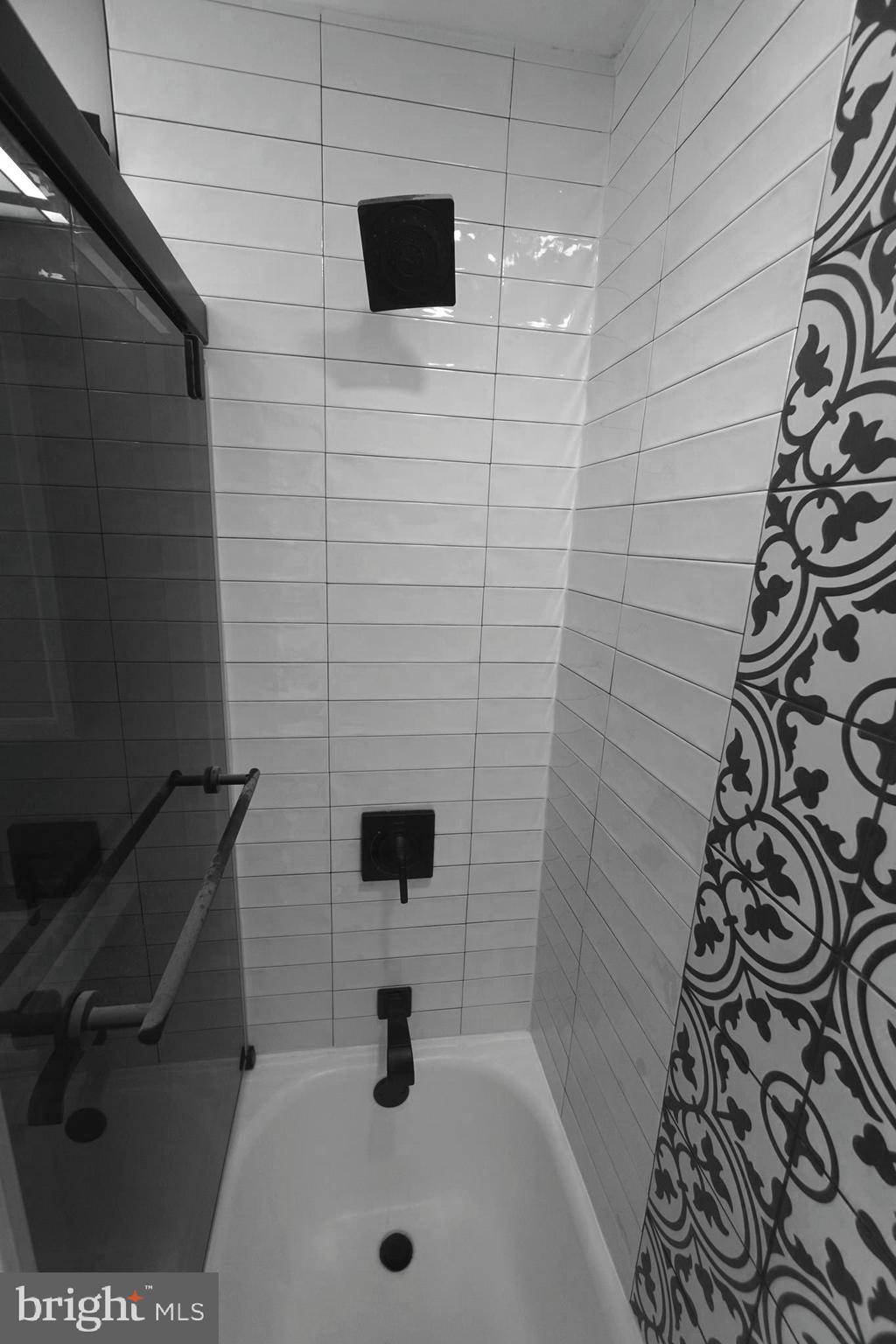 3213 Fairdale Road Philadelphia, PA 19154 - Photo 21 of 46 2nd floor Full Bathroom