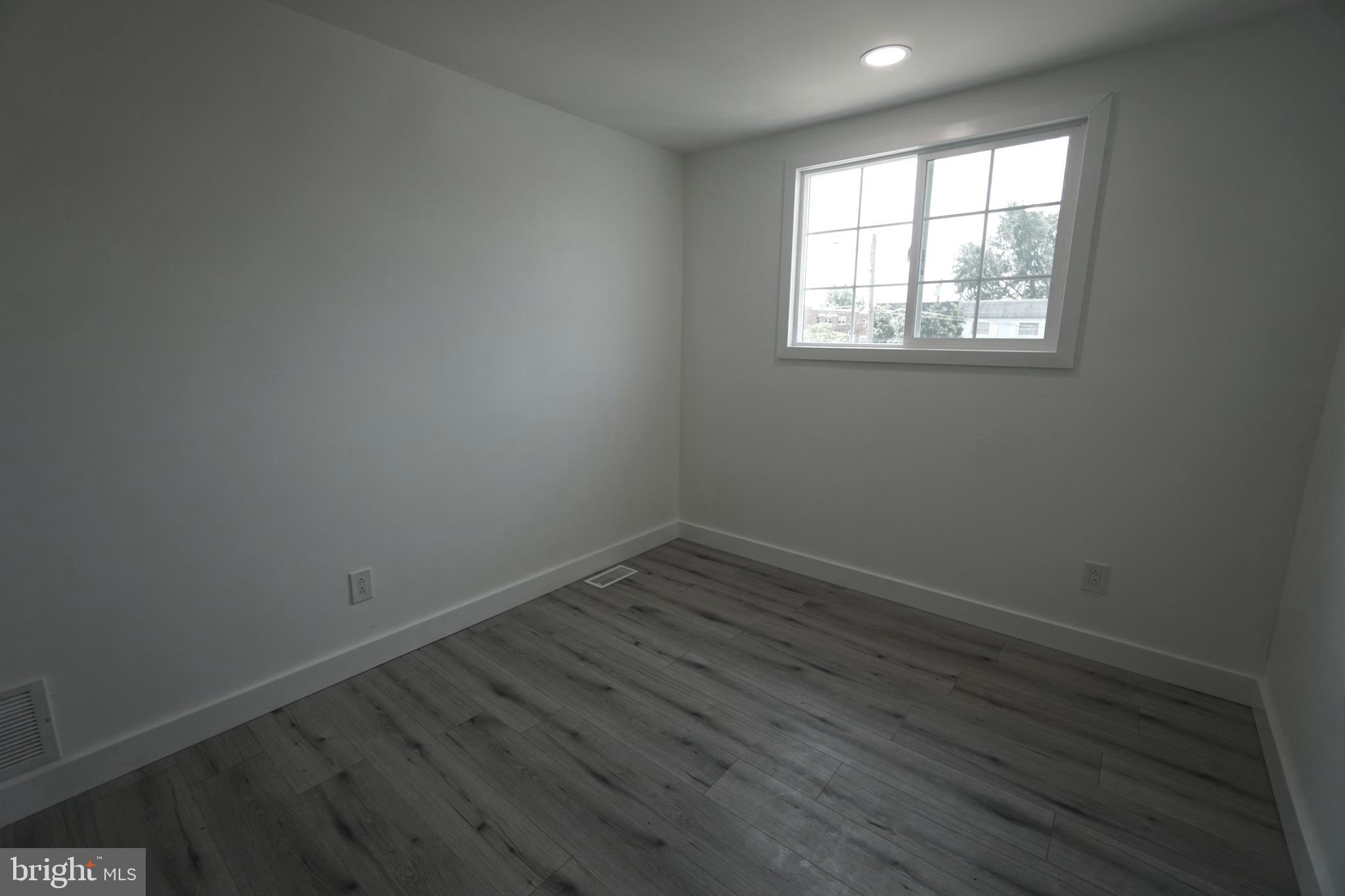 3213 Fairdale Road Philadelphia, PA 19154 - Photo 32 of 46 Bedroom 2
