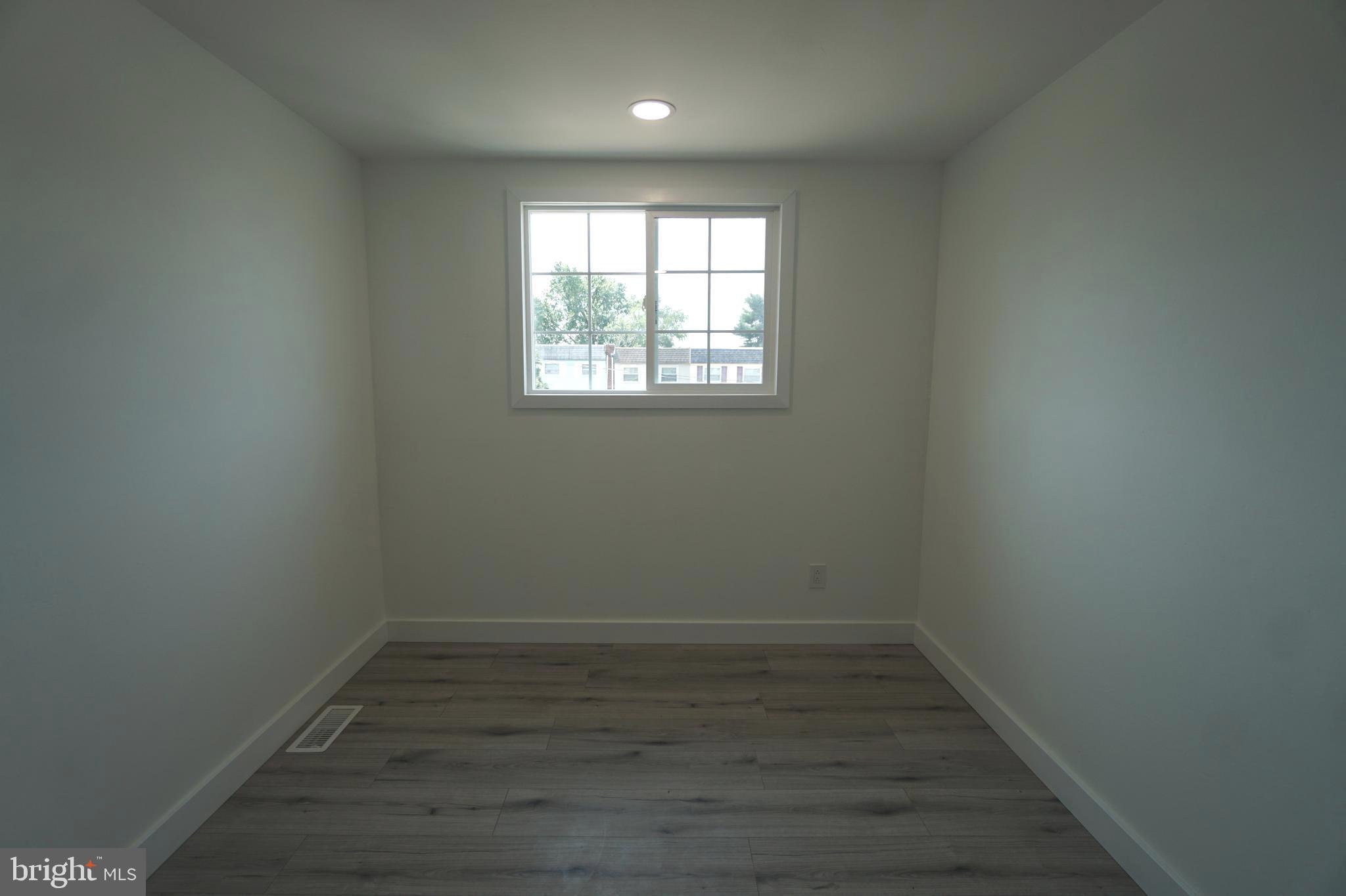 3213 Fairdale Road Philadelphia, PA 19154 - Photo 33 of 46 Bedroom 2
