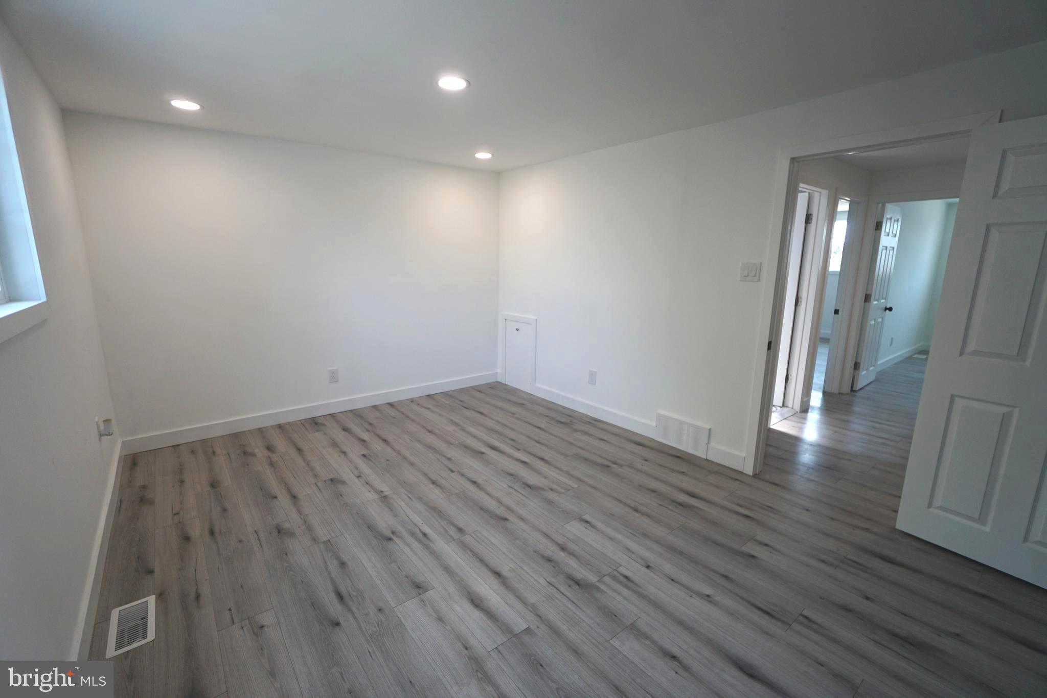 3213 Fairdale Road Philadelphia, PA 19154 - Photo 39 of 46 Bedroom 3