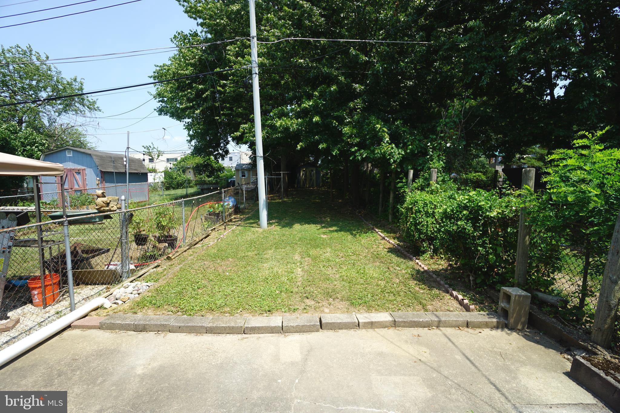 3213 Fairdale Road Philadelphia, PA 19154 - Photo 42 of 46 Back yard