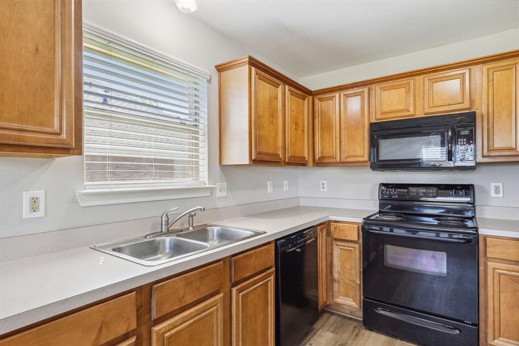 110 Magnolia Street Anna, TX 75409 - Photo 11 of 25