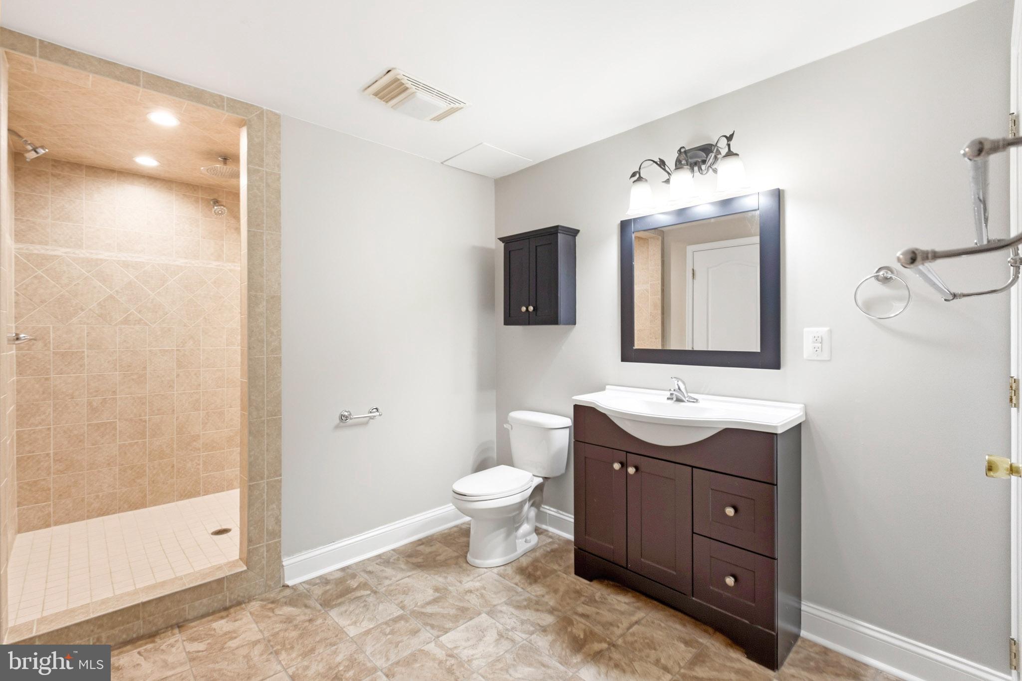 24524 Ruff Ruff Lane Hollywood, MD 20636 - Photo 30 of 41 Downstairs Master Bath