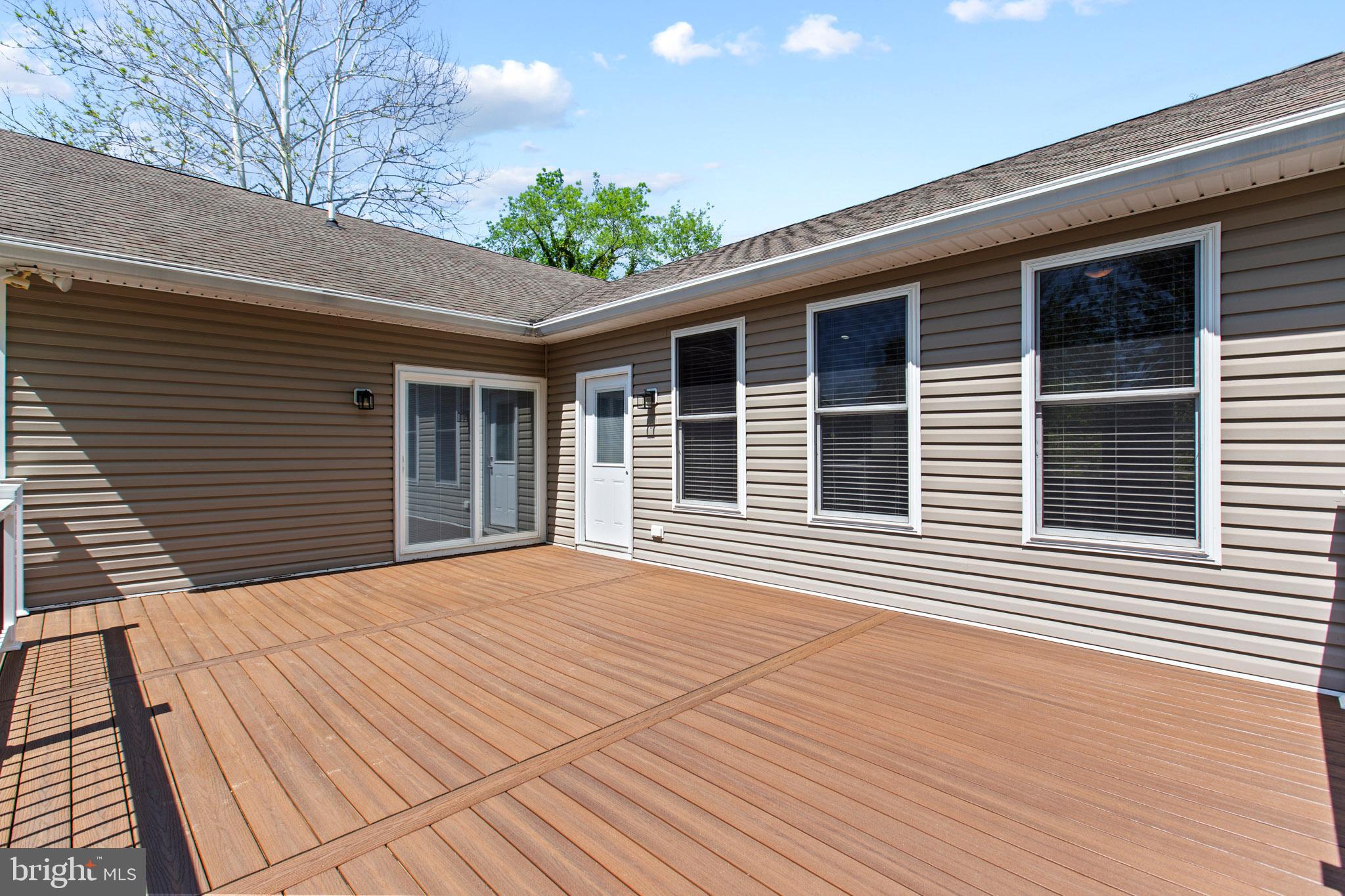 24524 Ruff Ruff Lane Hollywood, MD 20636 - Photo 37 of 41 Brand New Composite Decking