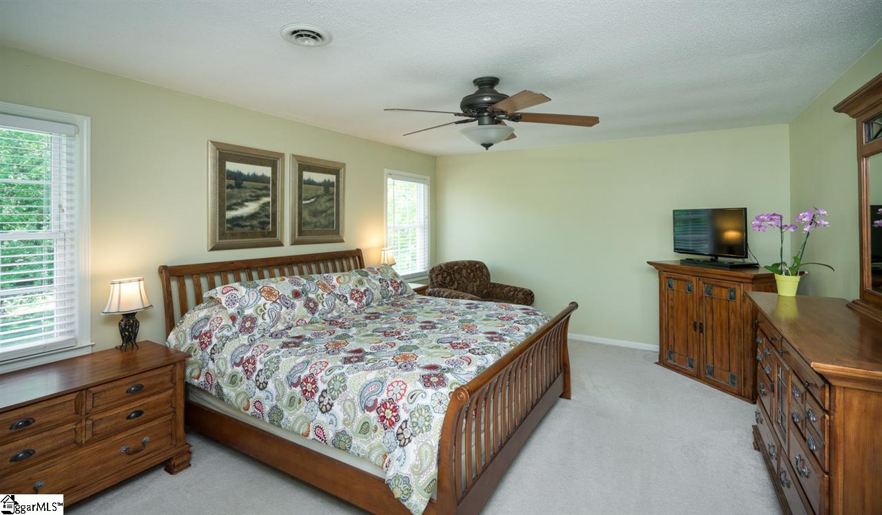 114 Brandon Way Simpsonville, SC 29681 - Photo 13 of 35 Gallery Image 13
