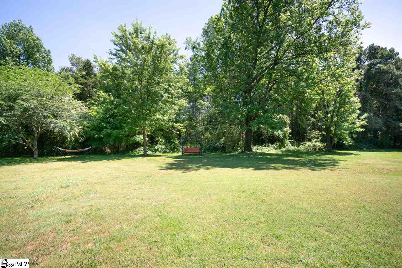 114 Brandon Way Simpsonville, SC 29681 - Photo 31 of 35 Gallery Image 31
