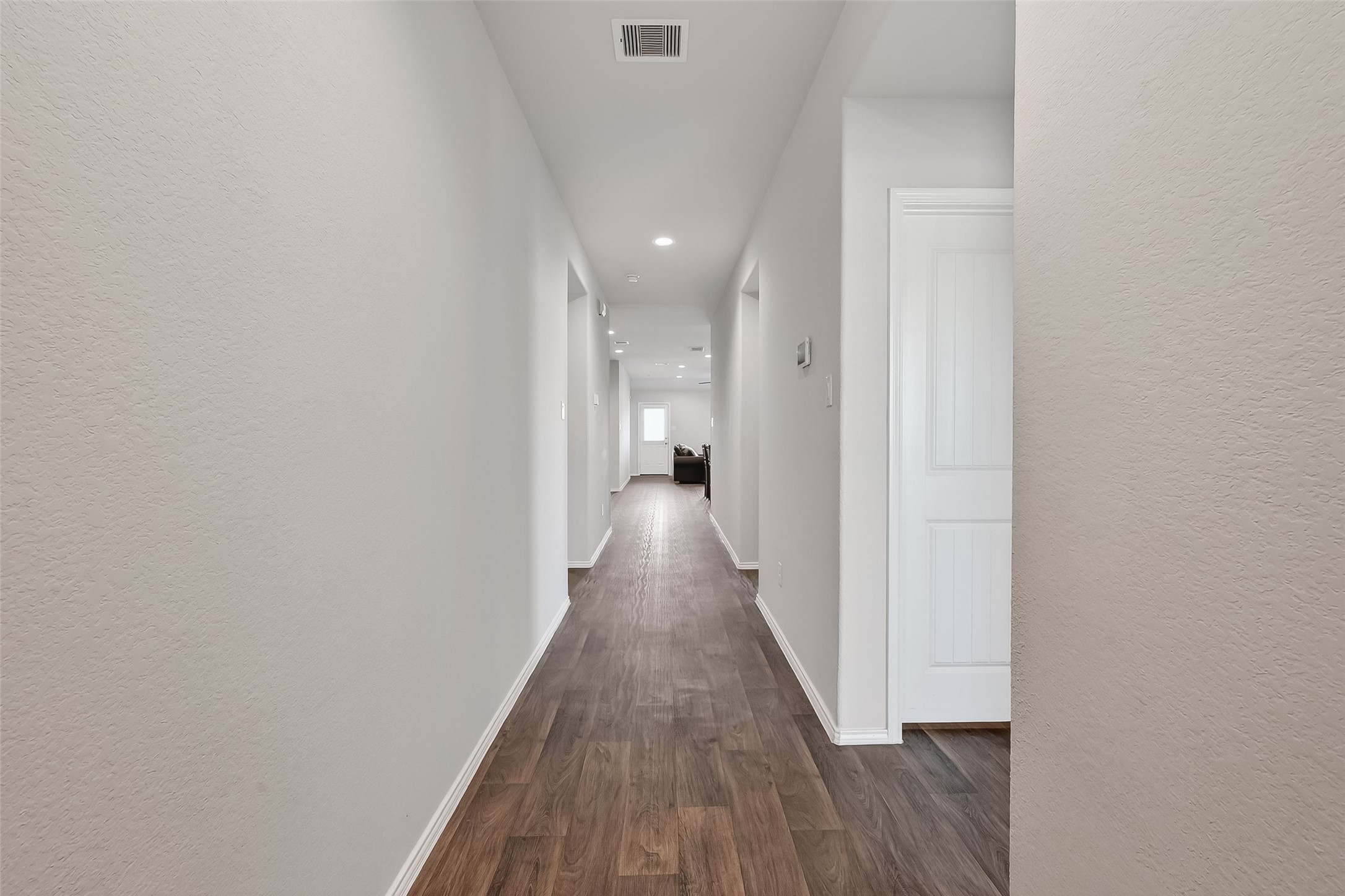 831 Petunia Falls Lane Rosharon, TX 77583 - Photo 4 of 25 Living area towards the back of home for privacy!