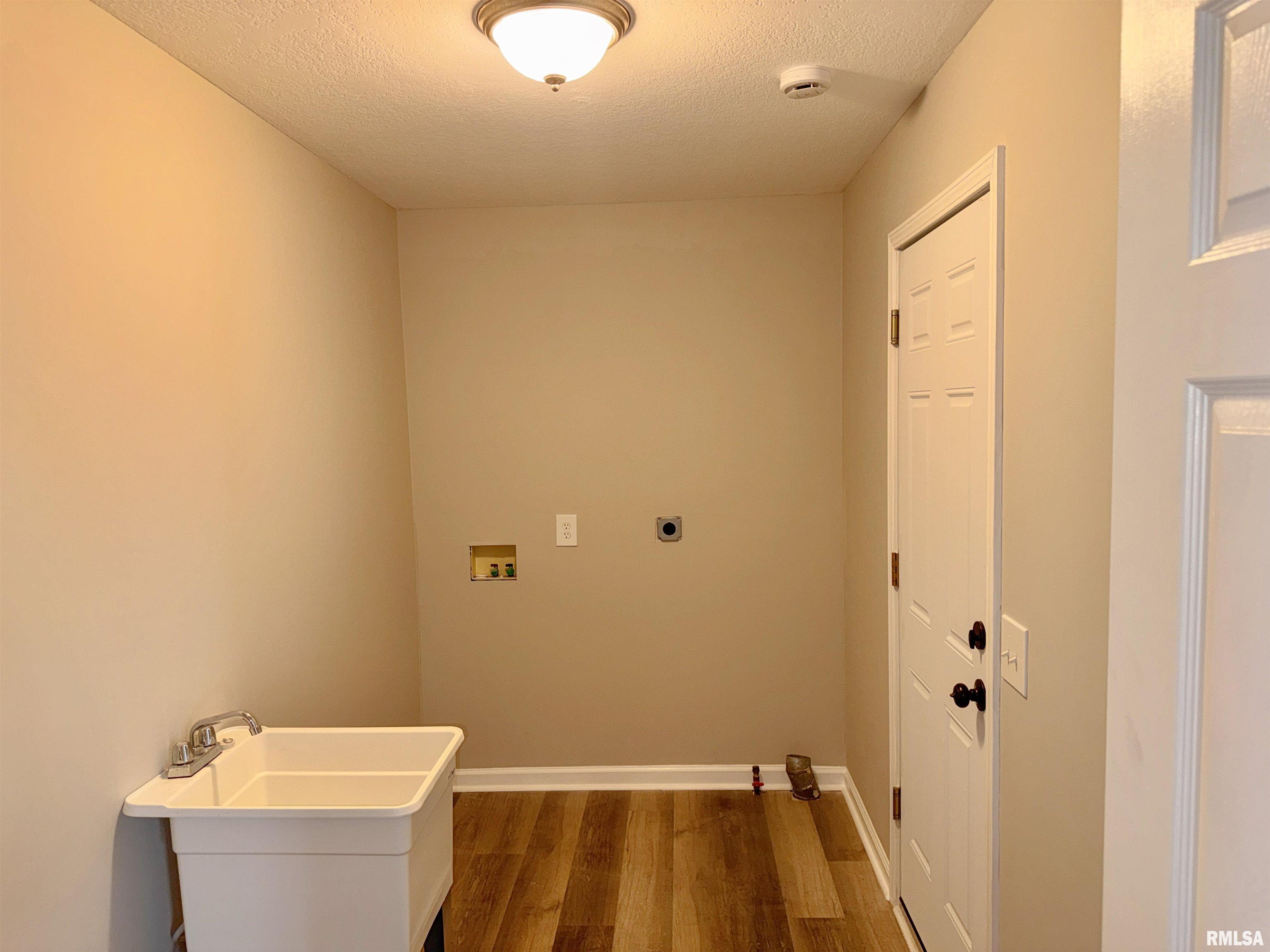 1118 Wedgewood Court Decatur, IL 62526 - Photo 22 of 23