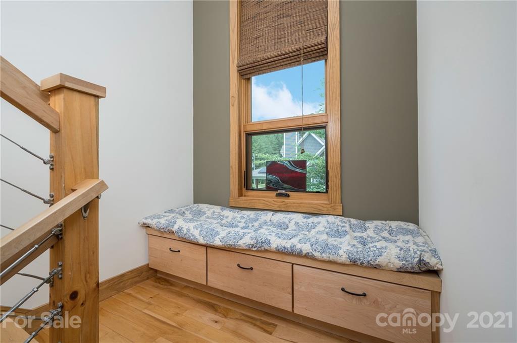 43 Pinecroft Road Asheville, NC 28804 - Photo 11 of 32 Gallery Image 11
