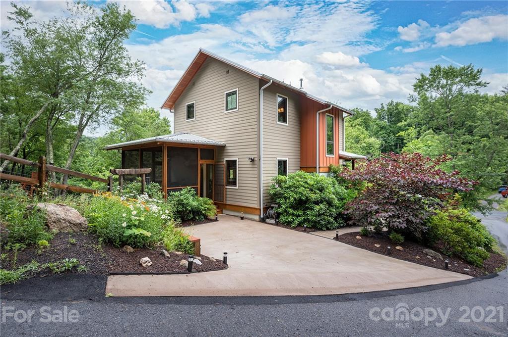 43 Pinecroft Road Asheville, NC 28804 - Photo 31 of 32 Gallery Image 31