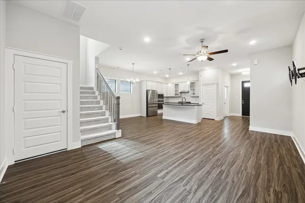 $2,850 | 15156 Parkland Canyon Drive, Cypress, TX 77433