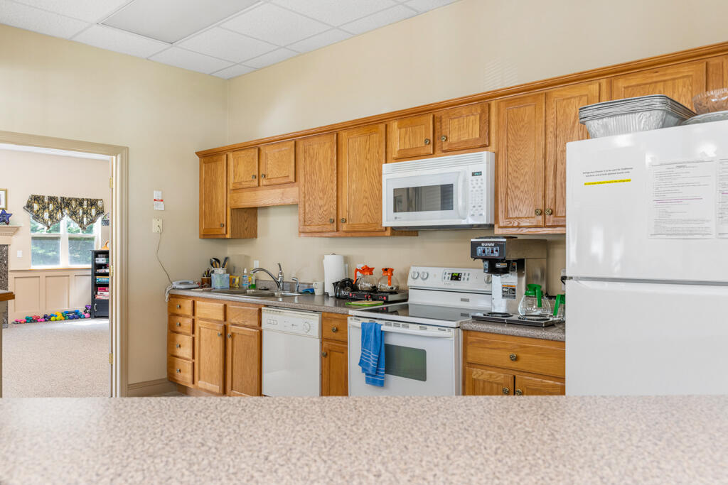 74 Kavanaugh Road, Unit 74 Old Orchard Beach, ME 04064 - Photo 34 of 39 42