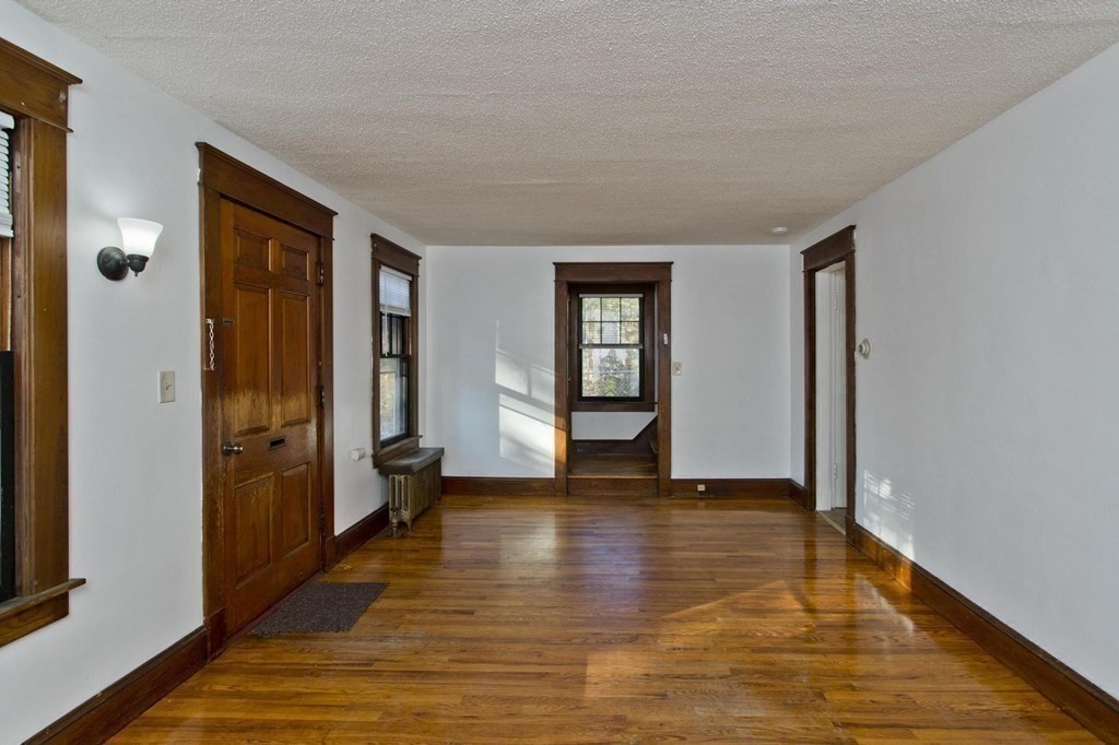 1003 Allen Street Springfield, MA 01118 - Photo 13 of 25