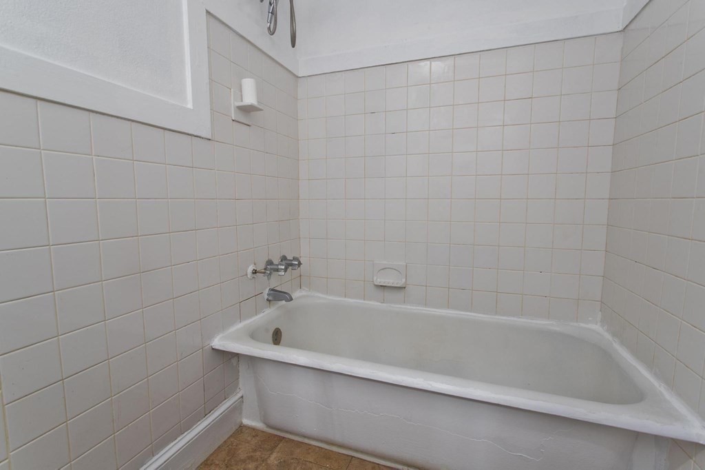 1003 Allen Street Springfield, MA 01118 - Photo 20 of 25