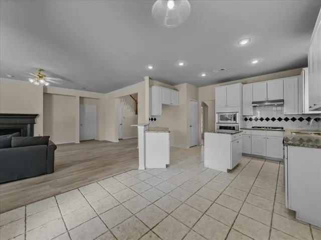 $2,900 | 5609 Freedom Lane, Rowlett, TX 75089