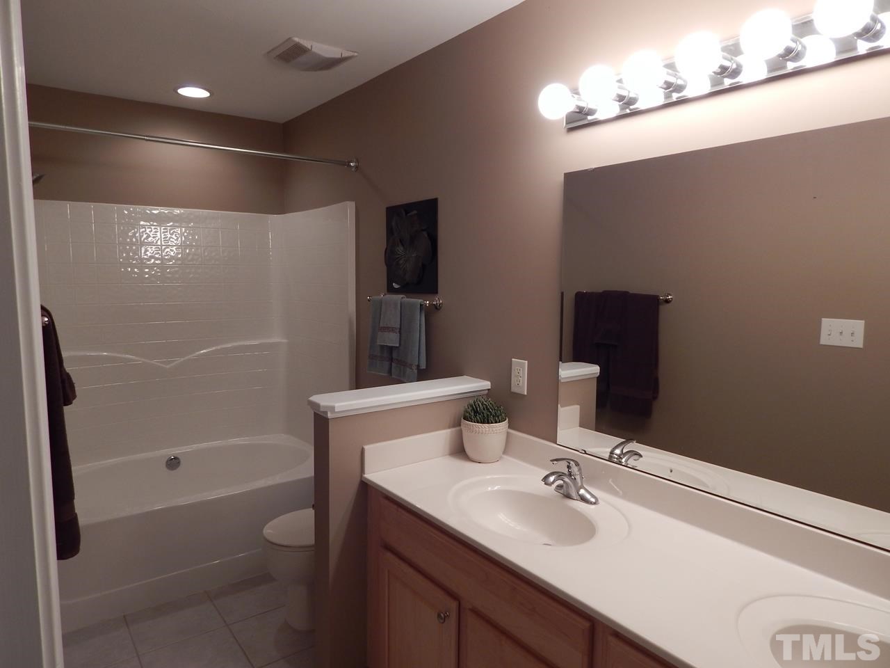 1009 Landscape Lane Raleigh, NC 27614 - Photo 19 of 25