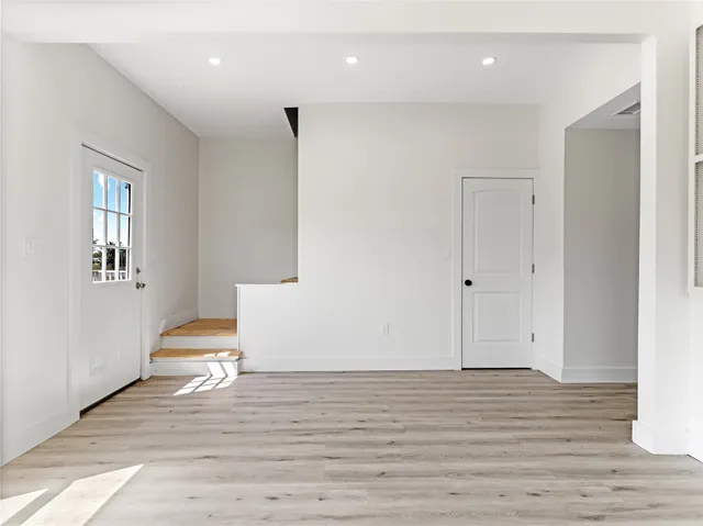 $210,000 | 1014 Humphrey Street, Palacios, TX 77465