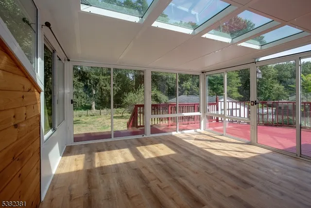 $549,000 | 14 New Street, Middlesex, NJ 08846