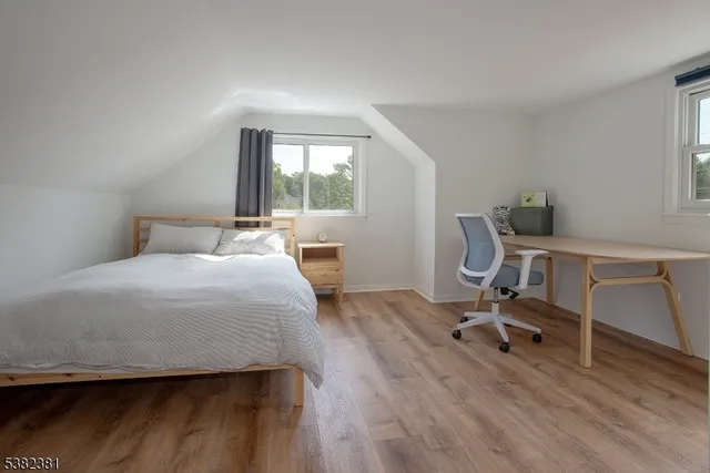 $549,000 | 14 New Street, Middlesex, NJ 08846