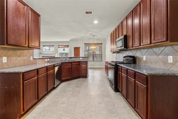 $3,200 | 3202 Dogwood Knoll Trail, Rosenberg, TX 77471