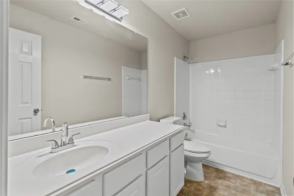 $2,800 | 3202 Dogwood Knoll Trail, Rosenberg, TX 77471