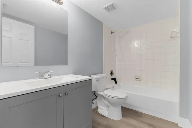 $285,000 | 5021 Wiles Road, Unit 202, Coconut Creek, FL 33073