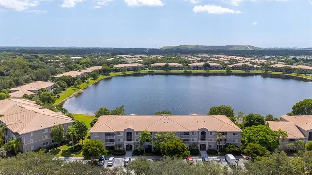 $285,000 | 5021 Wiles Road, Unit 202, Coconut Creek, FL 33073