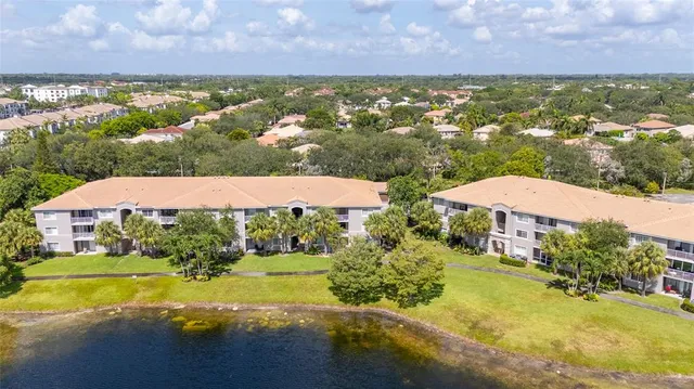 $285,000 | 5021 Wiles Road, Unit 202, Coconut Creek, FL 33073