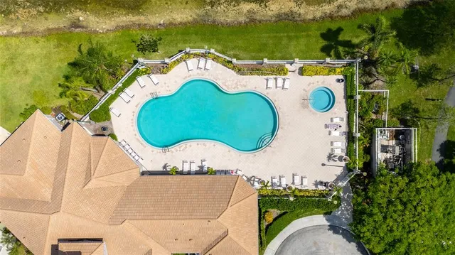 $285,000 | 5021 Wiles Road, Unit 202, Coconut Creek, FL 33073