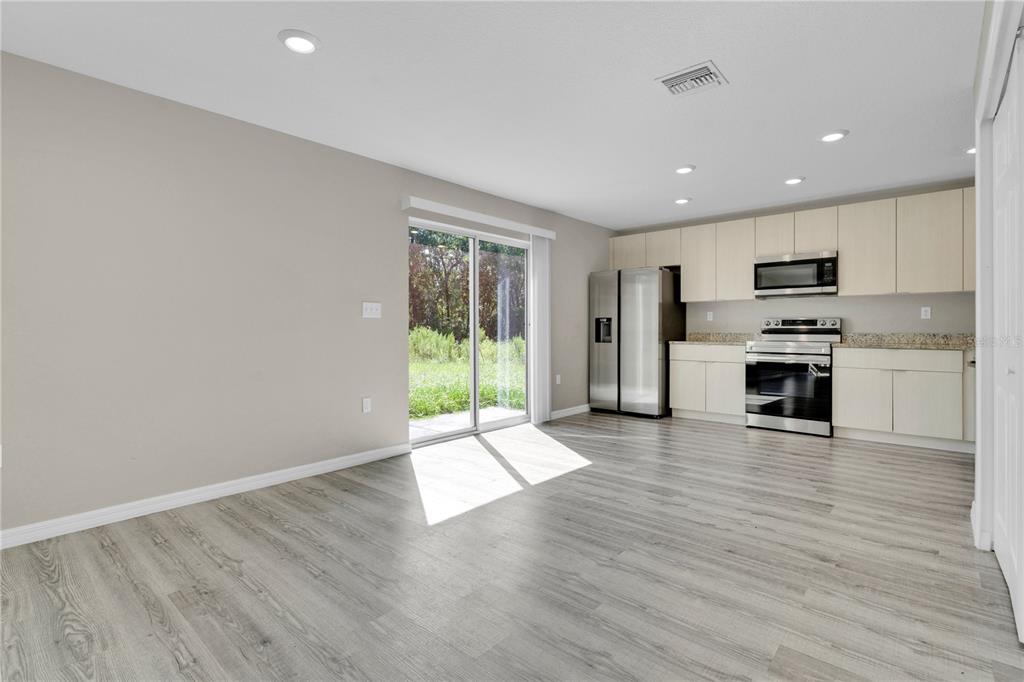 15905 Southwest 57th Terrace Road Ocala, FL 34473 - Photo 5 of 23 Gallery Image 5