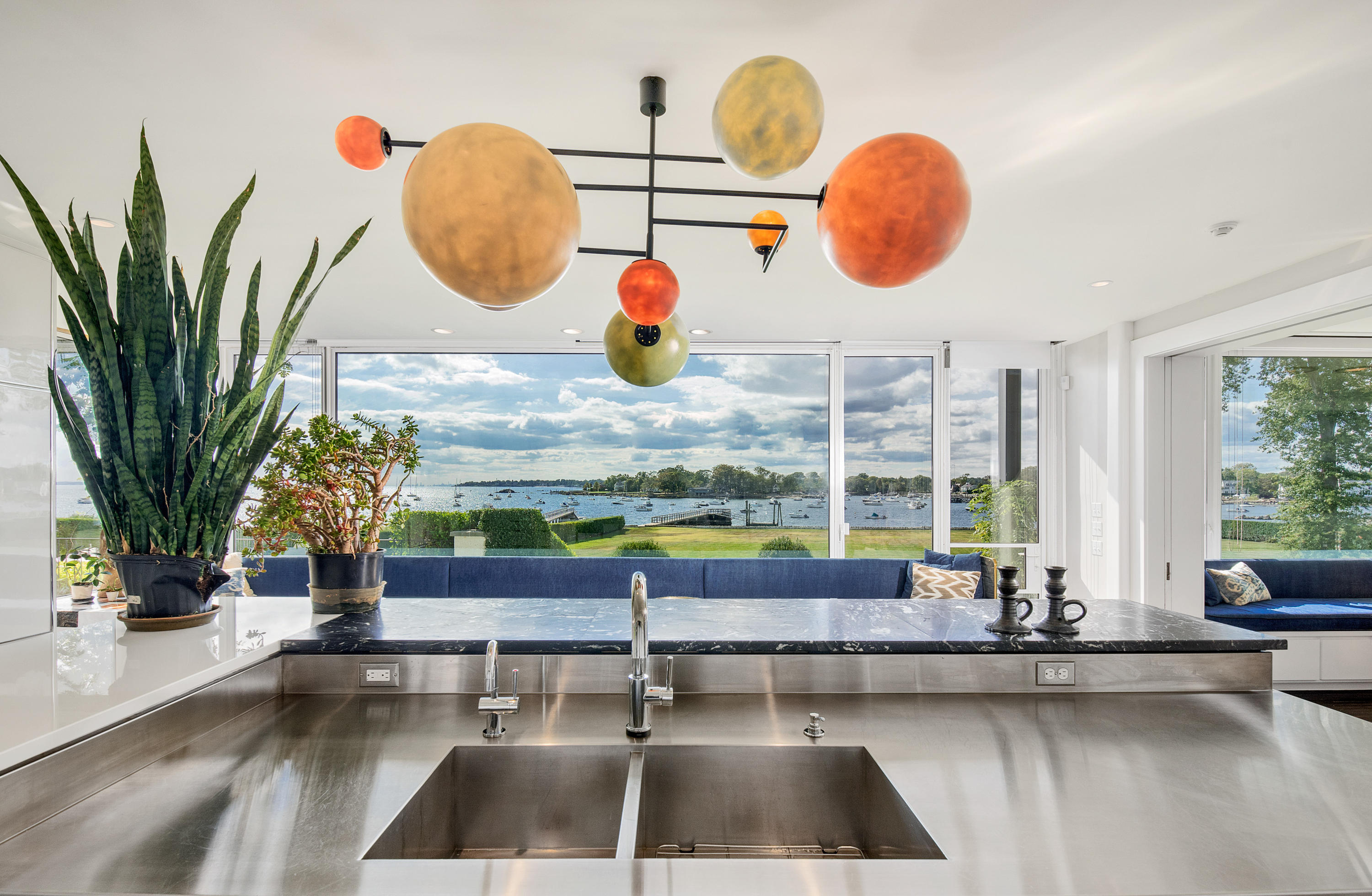 163 Pear Tree Point Road Darien, CT 06820 - Photo 16 of 24