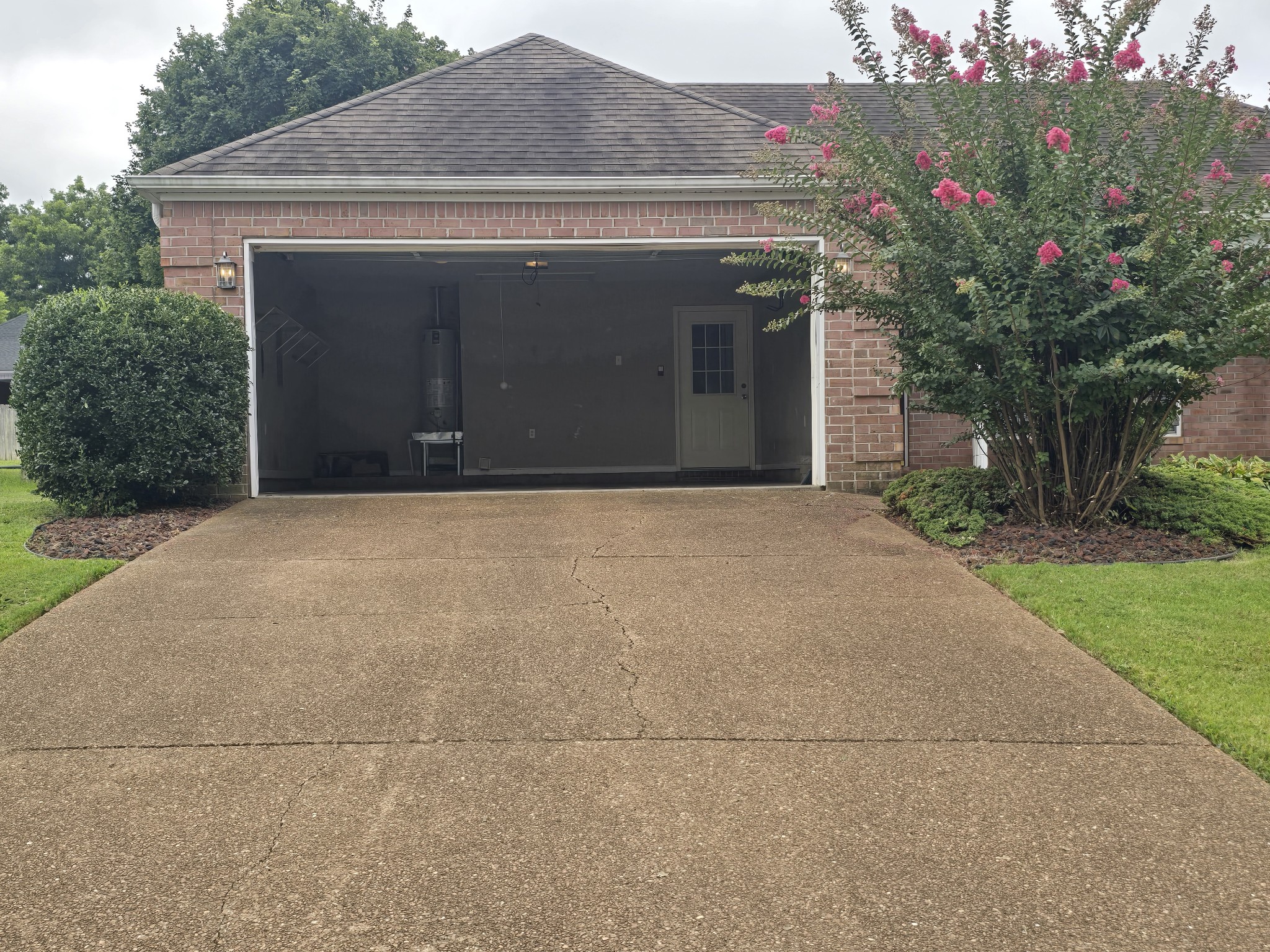 270 Reed Circle Medina, TN 38355 - Photo 4 of 31 a front view of a house with yard