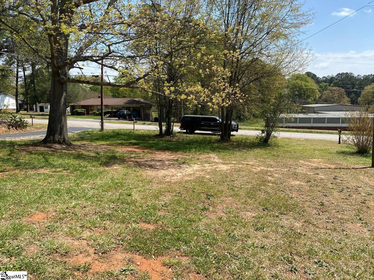 521 Park Street Inman, SC 29349 - Photo 15 of 34