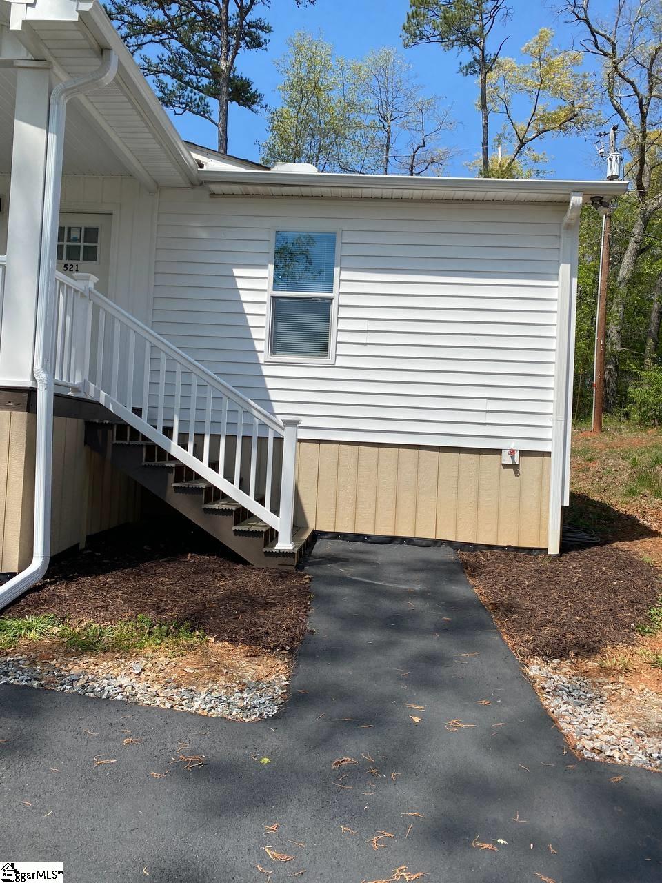 521 Park Street Inman, SC 29349 - Photo 5 of 34